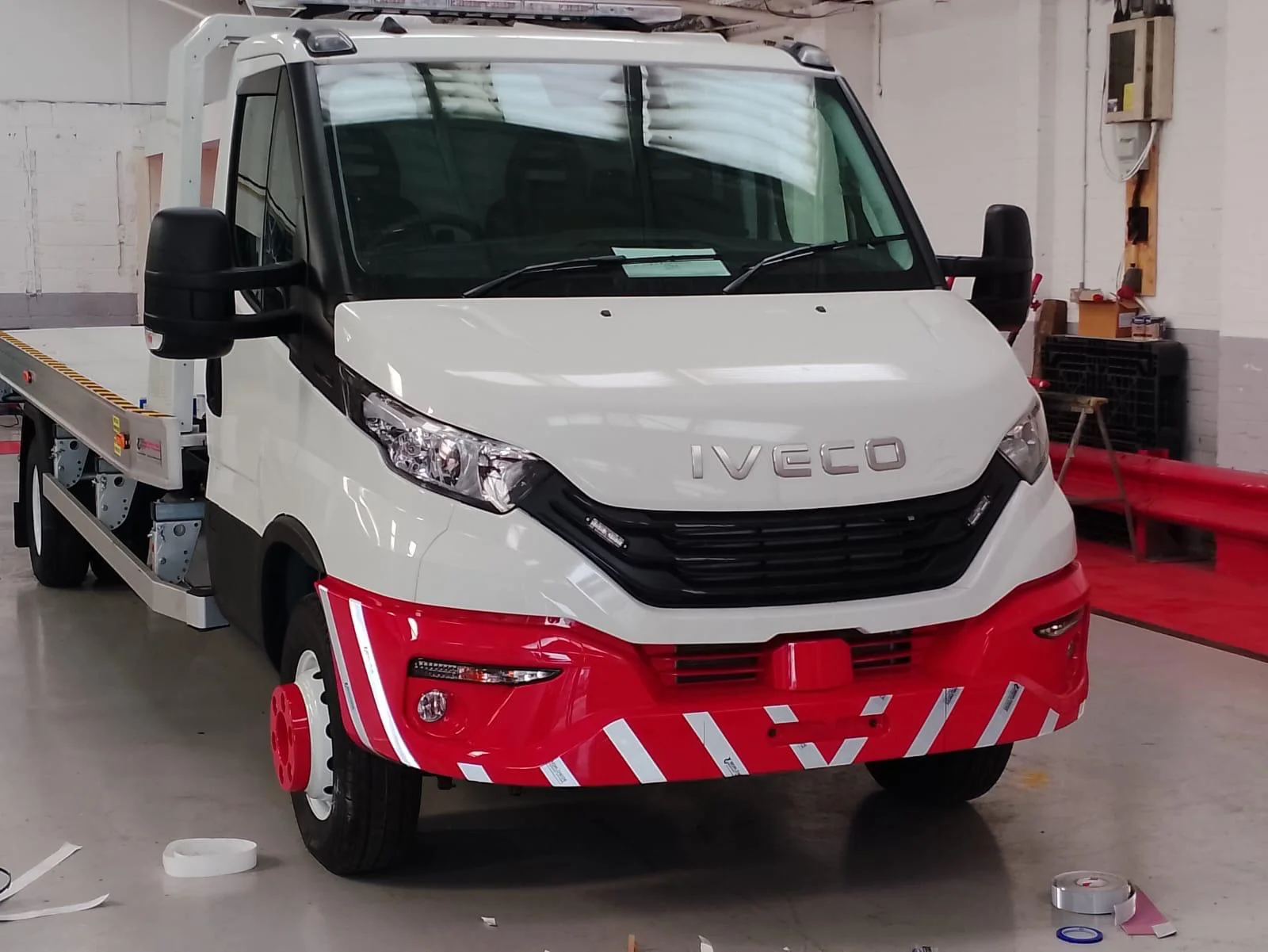 Front view of the A1 Uplifts Iveco recovery truck